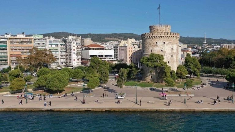 Κορονοϊός: Έκτακτη σύσκεψη για την Βόρεια Ελλάδα – Άσχημα τα επιδημιολογικά δεδομένα